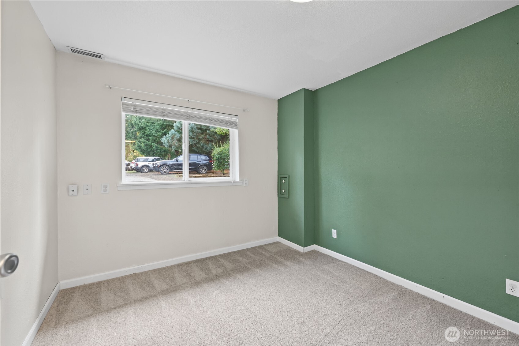2072 Sidney Avenue Property Photo 21