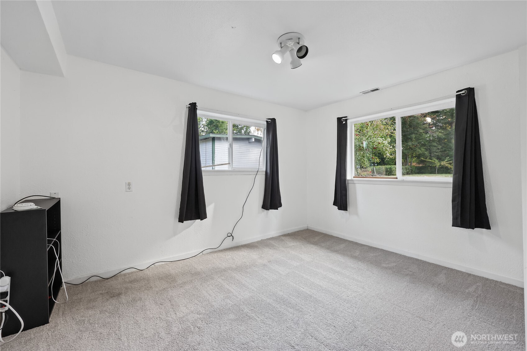 2072 Sidney Avenue Property Photo 25