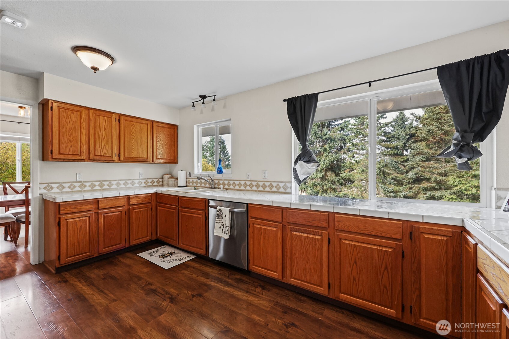 2072 Sidney Avenue Property Photo 34