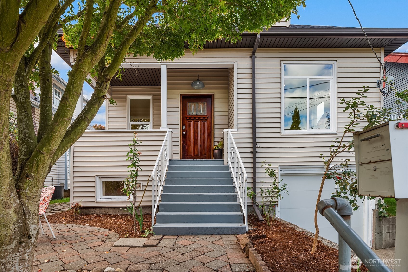181 26th Avenue Property Photo 4