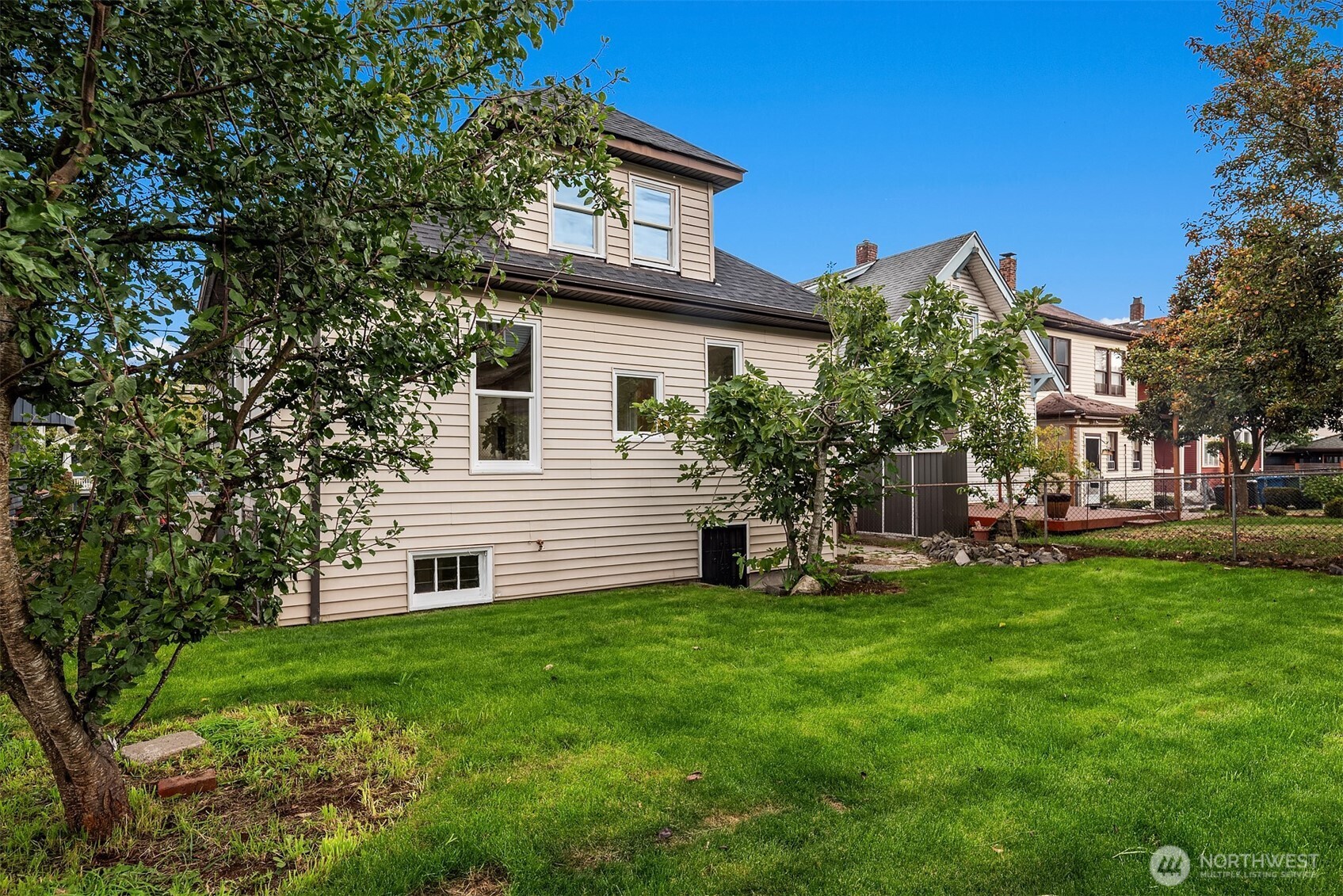 181 26th Avenue Property Photo 34