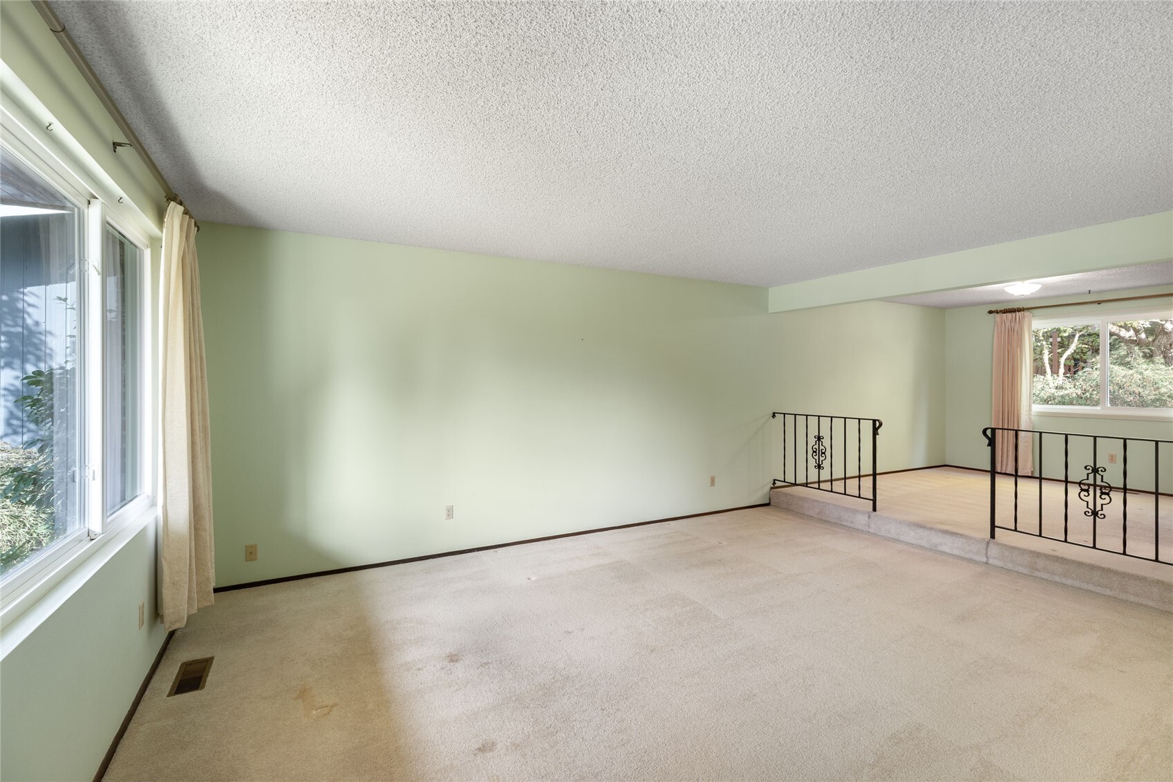 16321 Ne 98th Street Property Photo 5