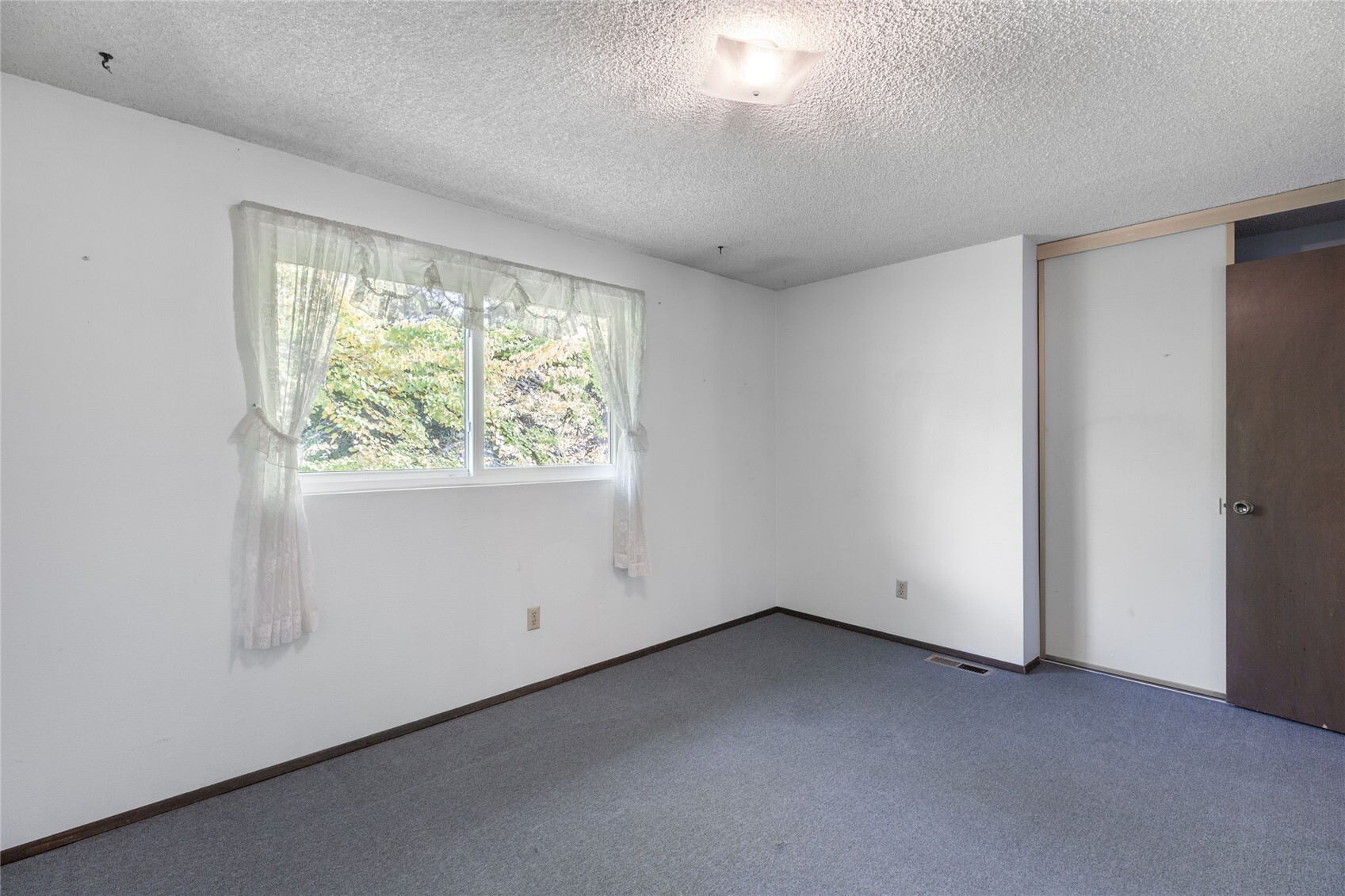 16321 Ne 98th Street Property Photo 22