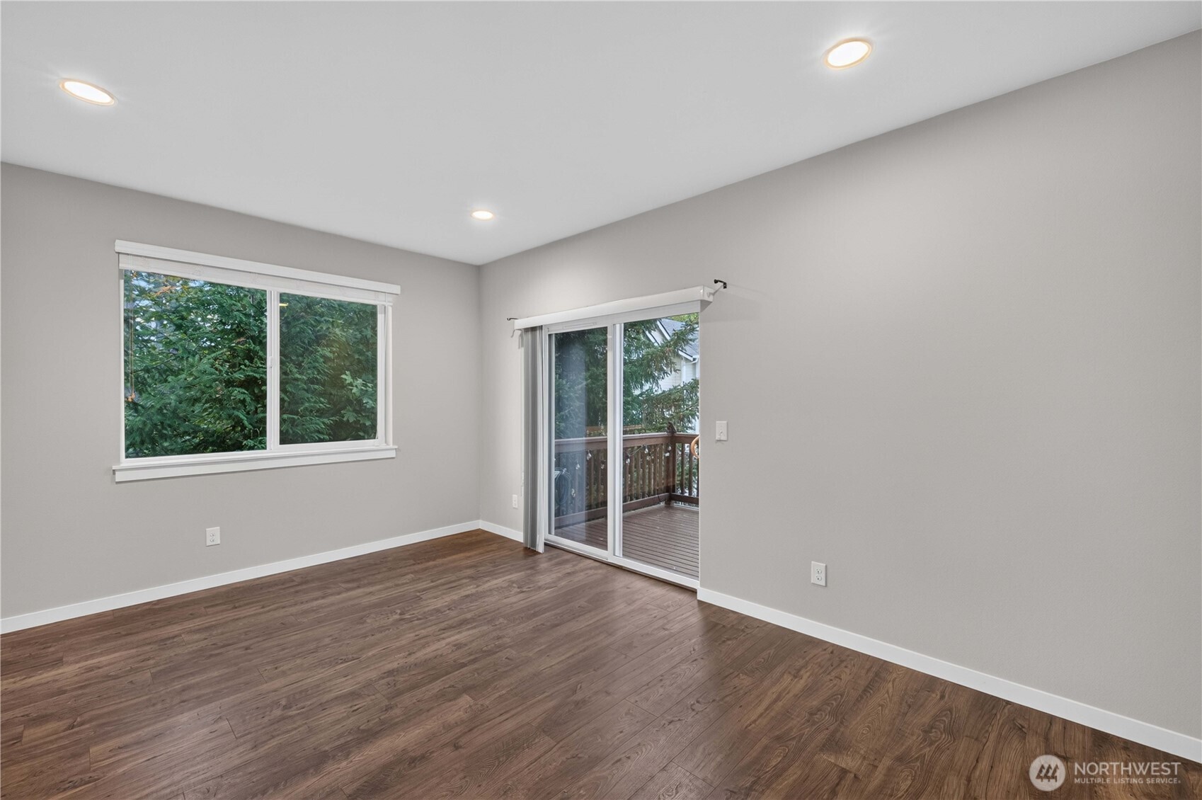 12909 20th Drive A Property Photo 15