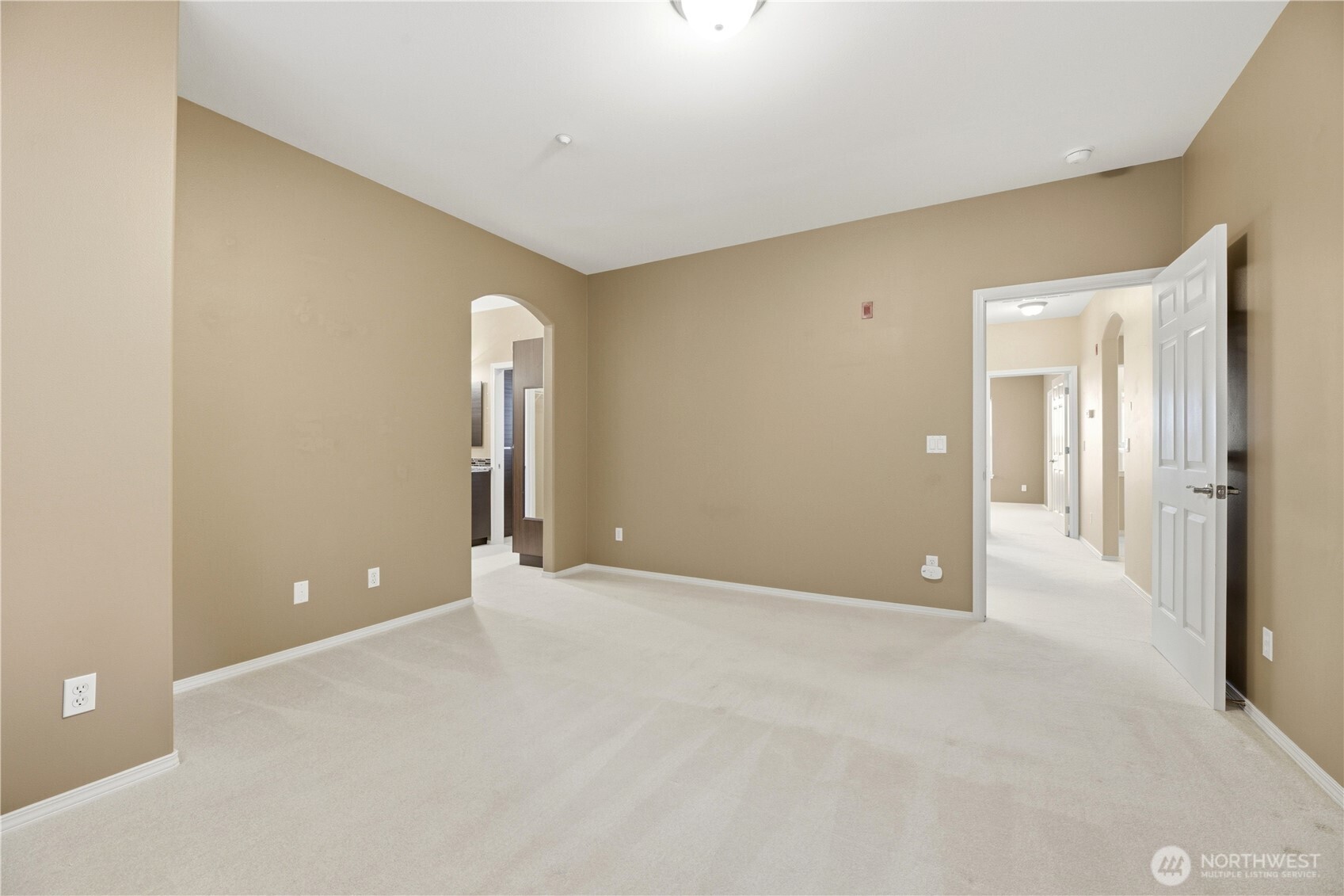 22526 Se 45th Place 2655 Property Photo 21