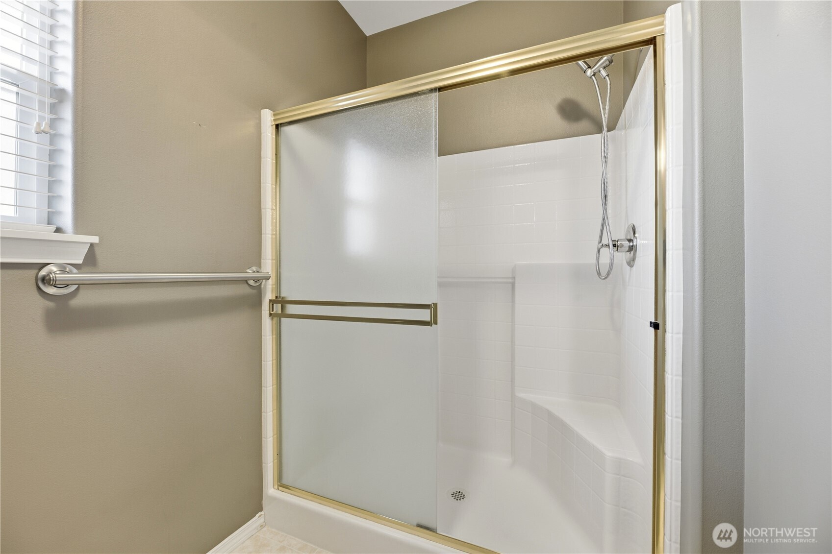 22526 Se 45th Place 2655 Property Photo 26