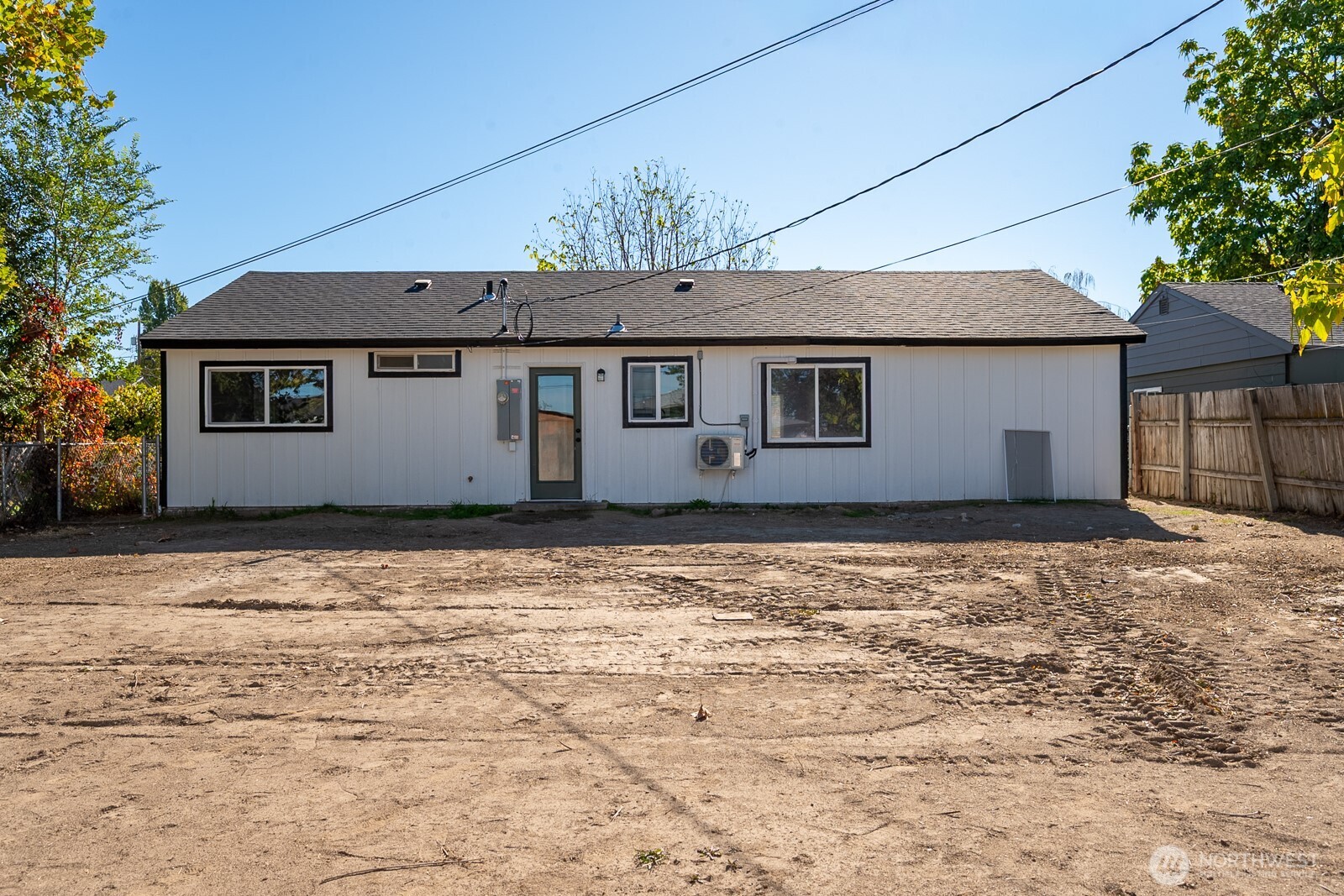 710 S Hawthorne Drive Property Photo 18