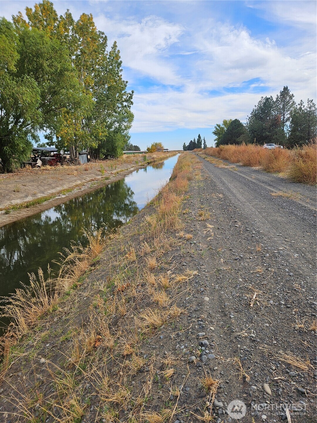 9342 J.4 Road Property Photo 4