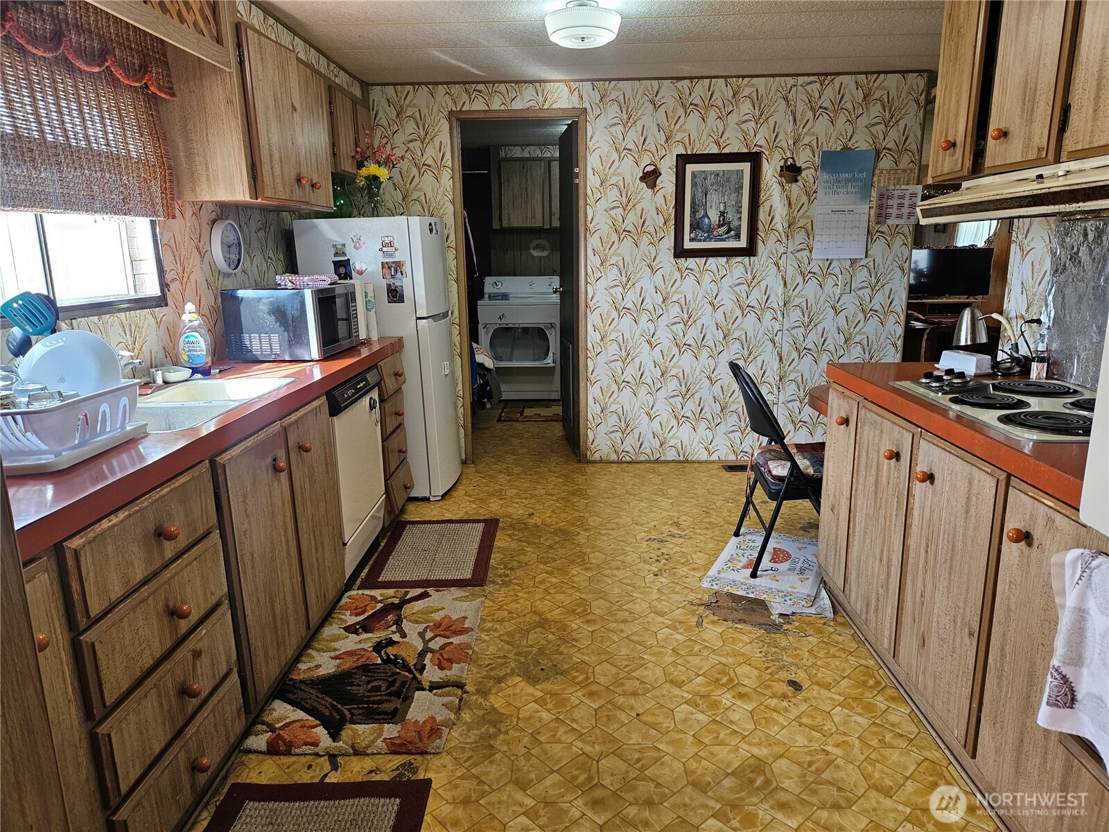 9342 J.4 Road Property Photo 24