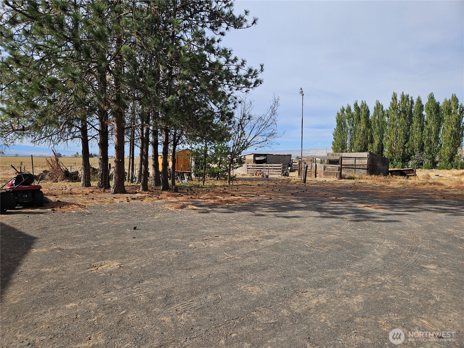 9342 J.4 Road Property Photo 37