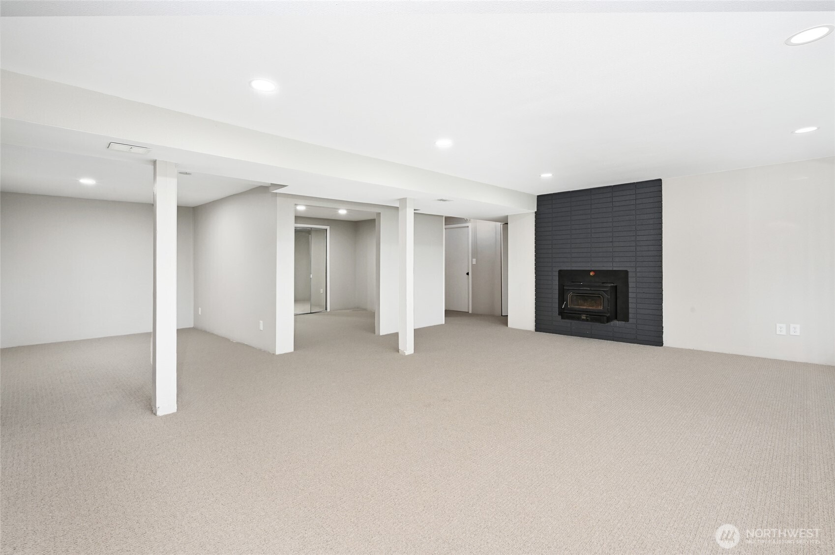 1135 S 204th Street Property Photo 25