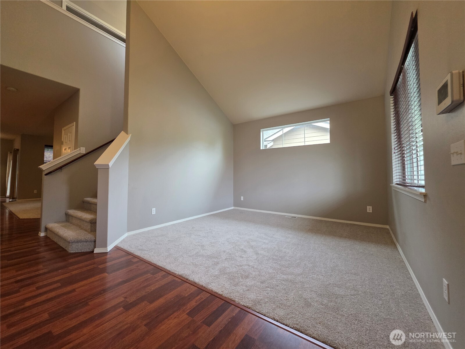 18305 102nd Street Ct Property Photo 2