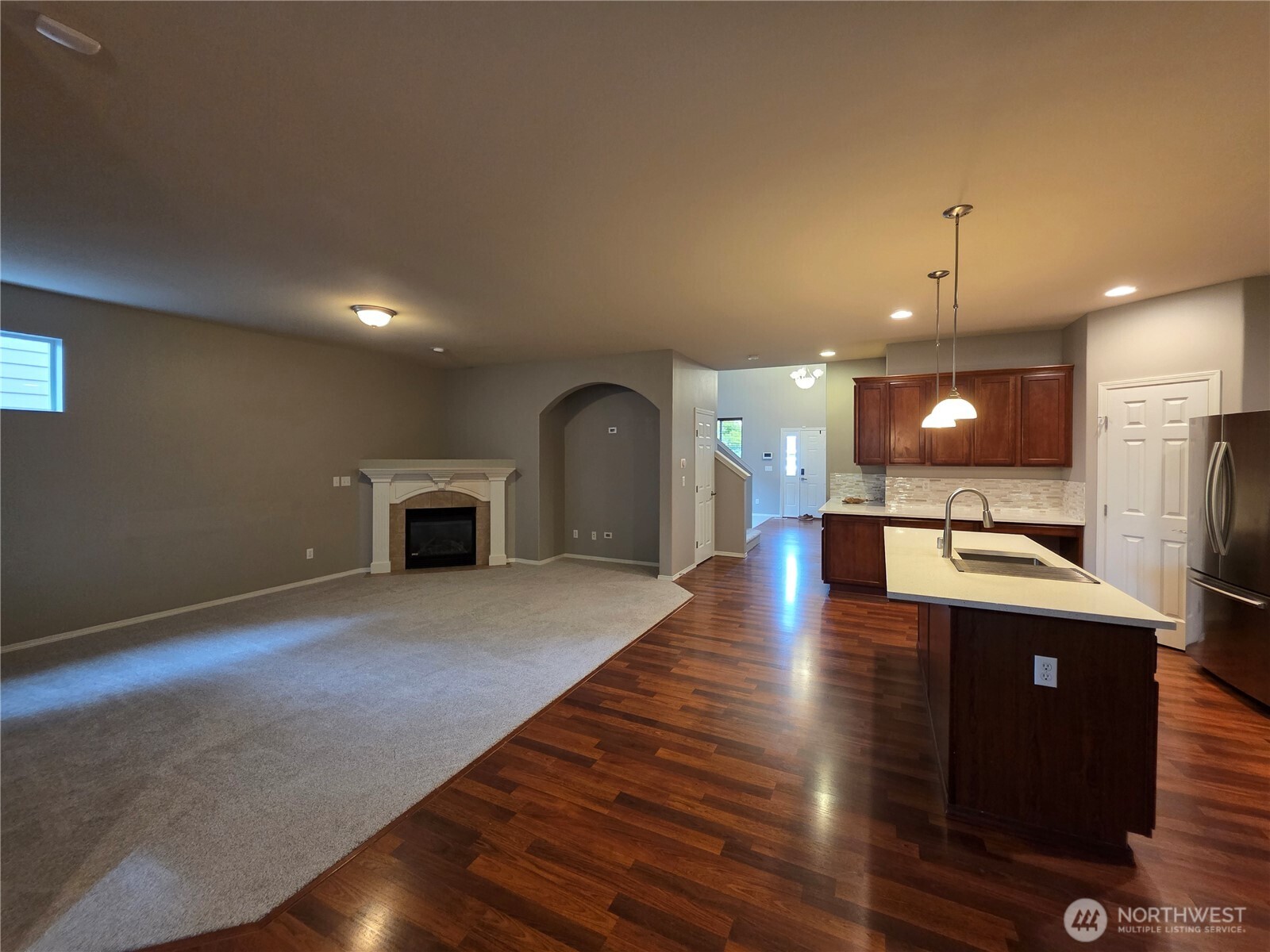 18305 102nd Street Ct Property Photo 6