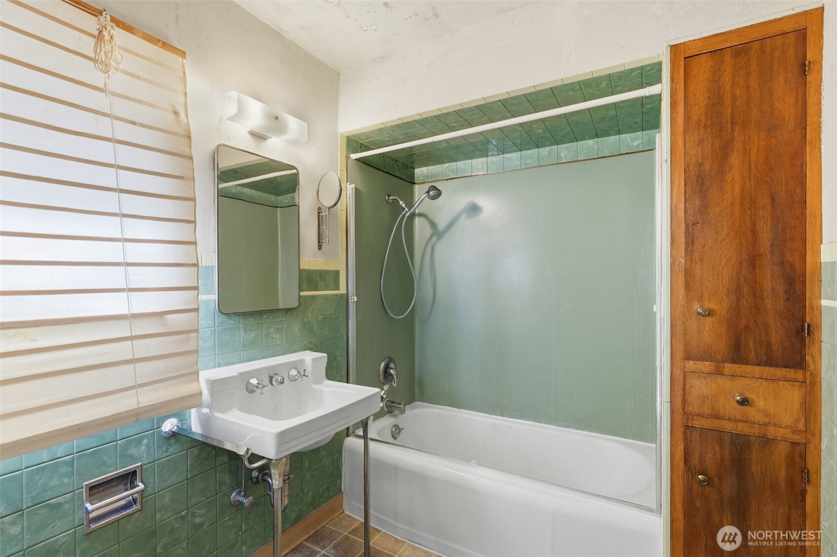 1321 Puget Street Property Photo 20