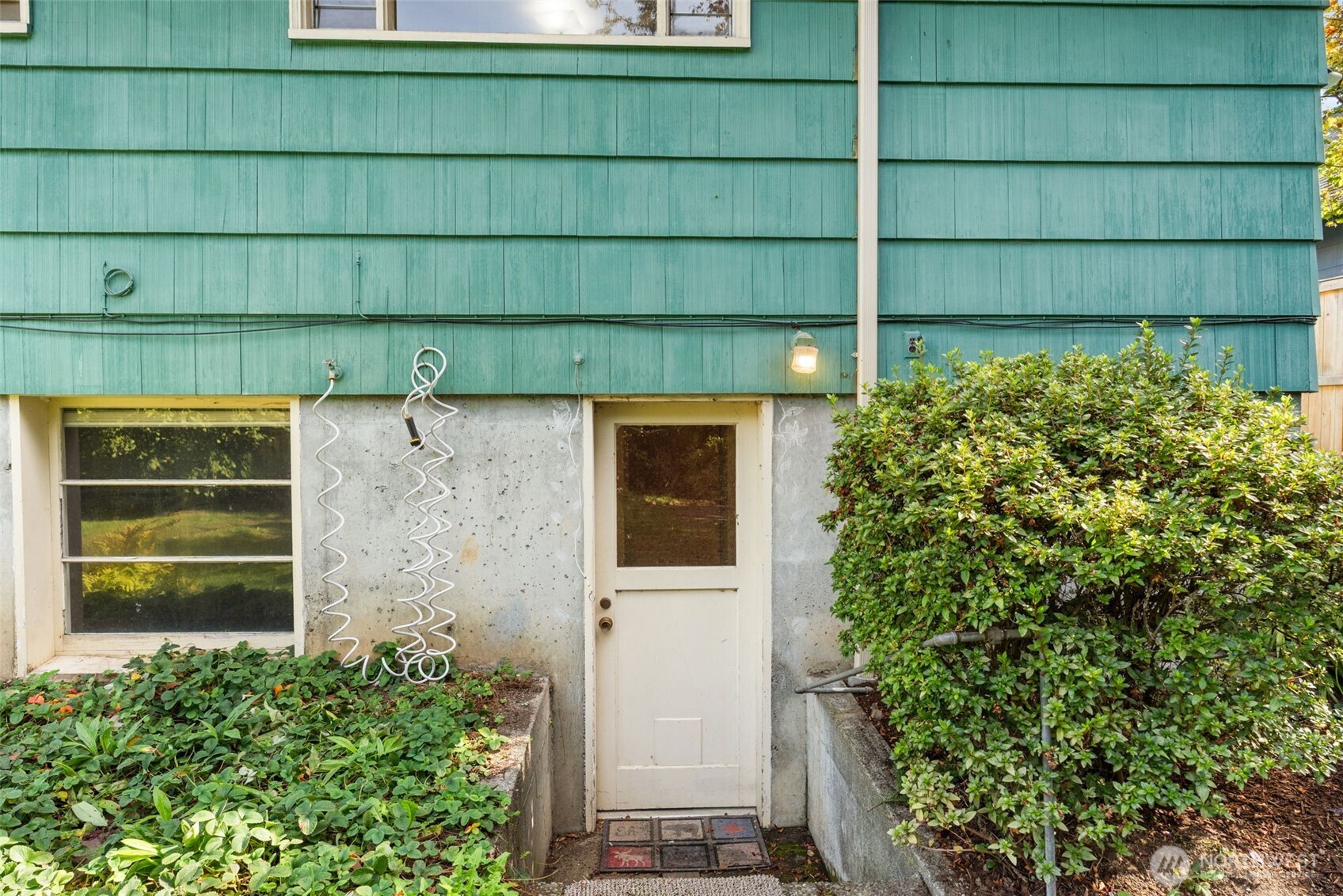 1321 Puget Street Property Photo 23