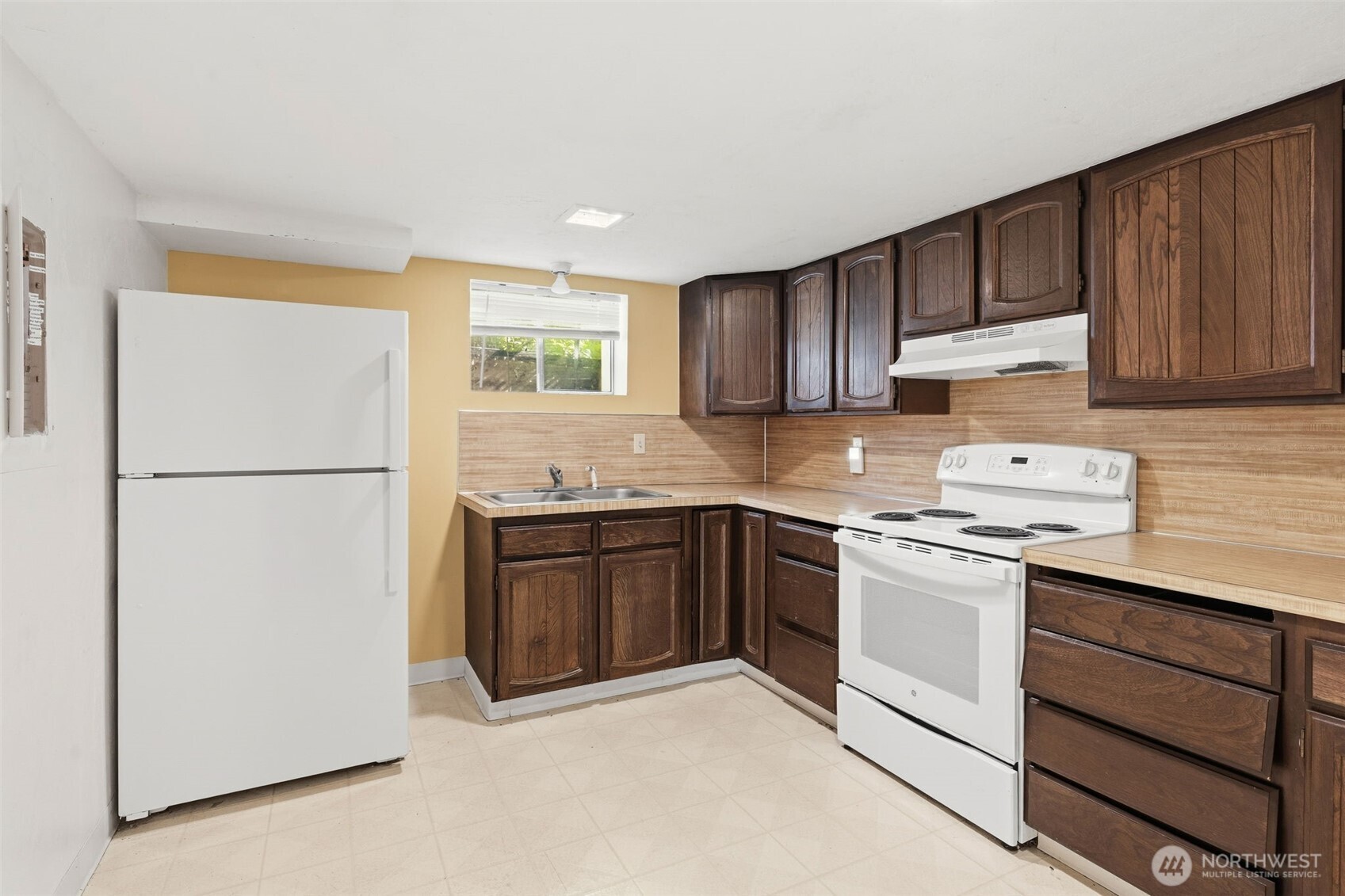 1321 Puget Street Property Photo 28