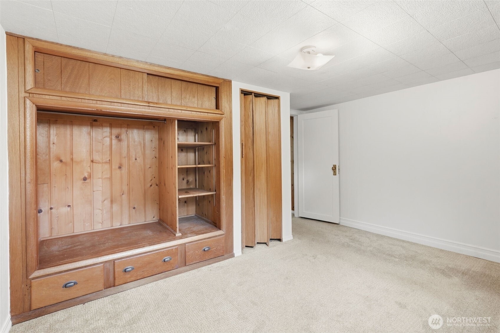 1321 Puget Street Property Photo 31