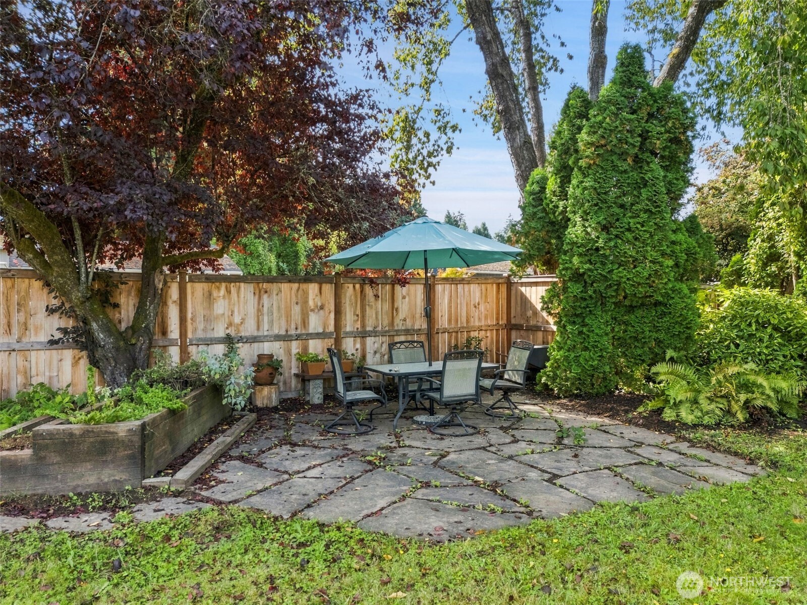 1321 Puget Street Property Photo 37