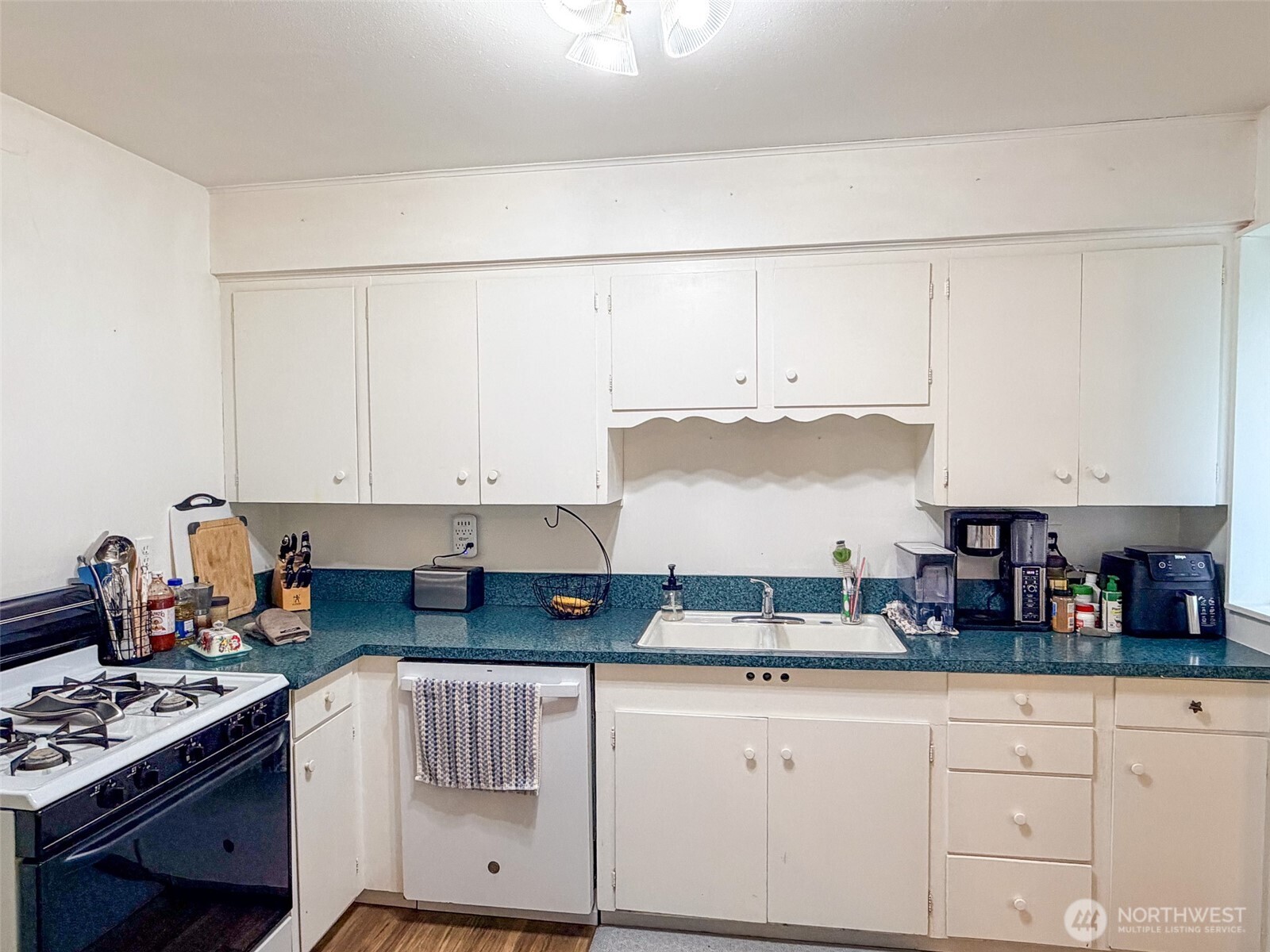 1321 E Marrowstone Road Property Photo 16