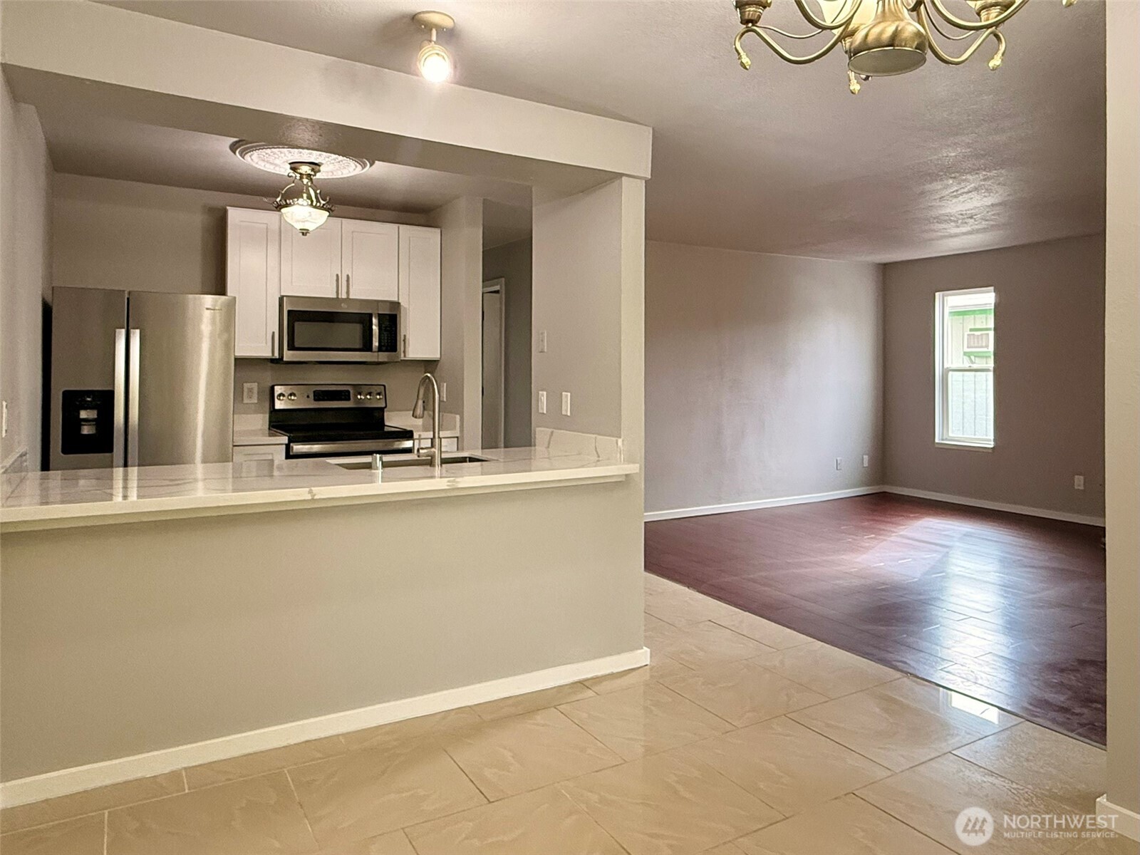 3233 Ne 12th Street 215 Property Photo 2