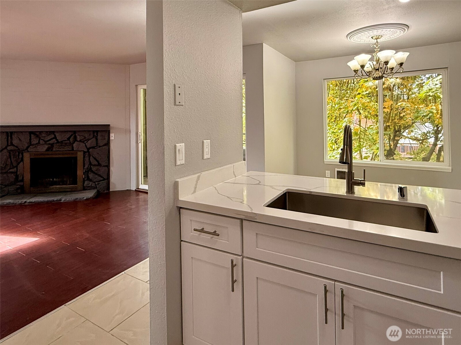 3233 Ne 12th Street 215 Property Photo 3