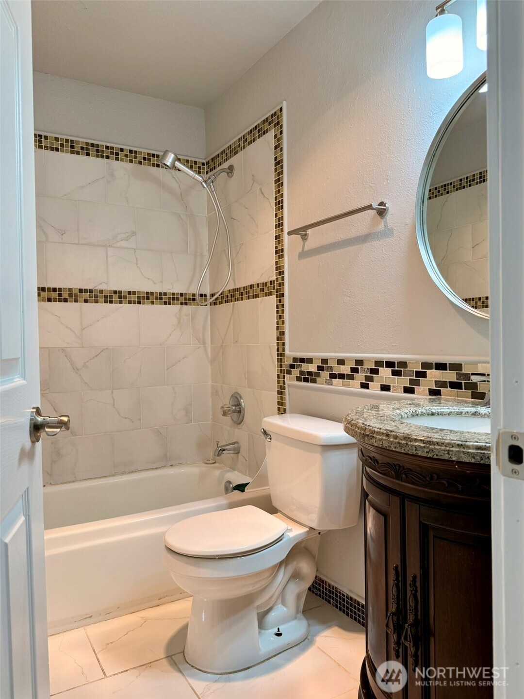 3233 Ne 12th Street 215 Property Photo 8