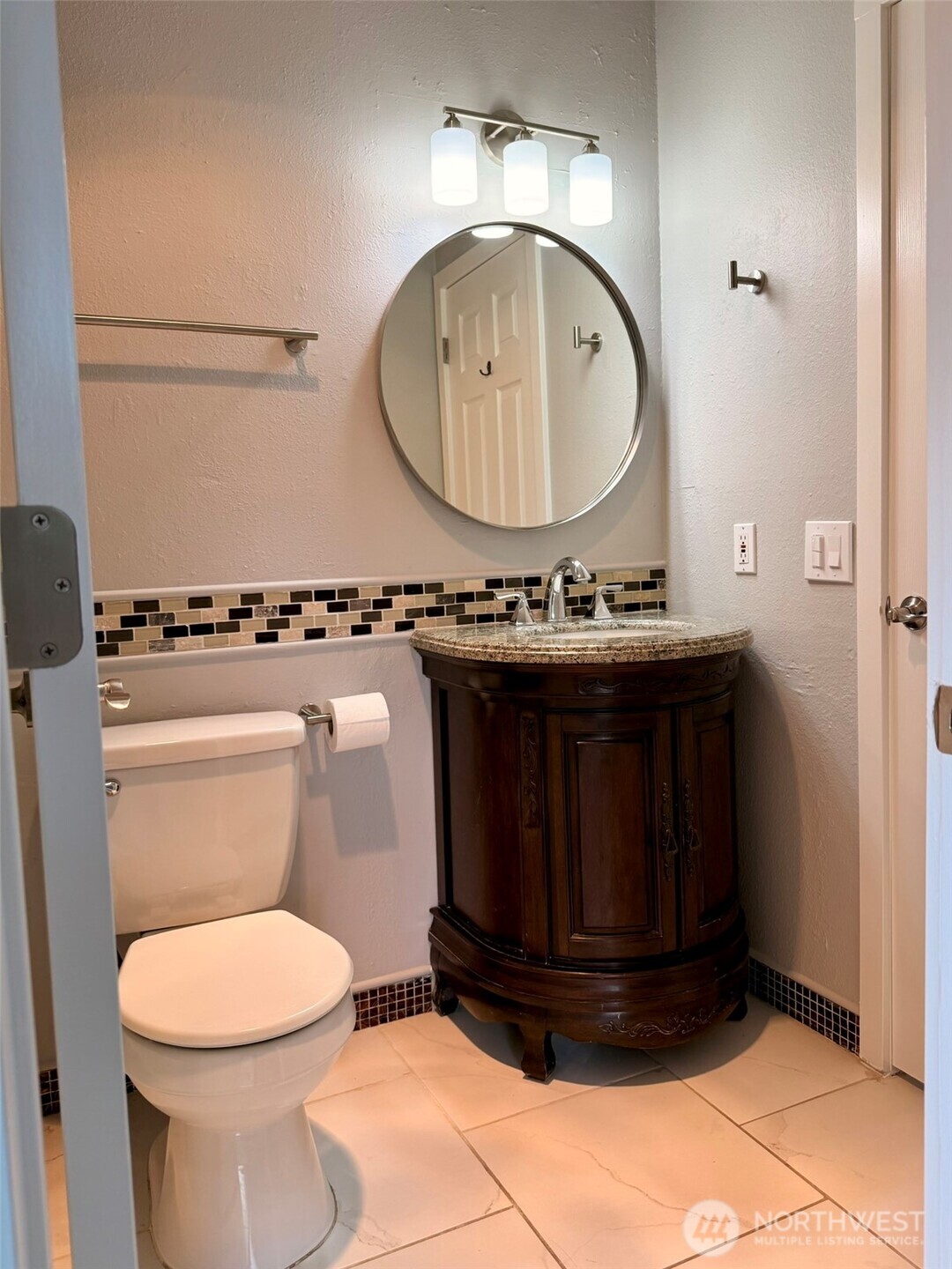3233 Ne 12th Street 215 Property Photo 9