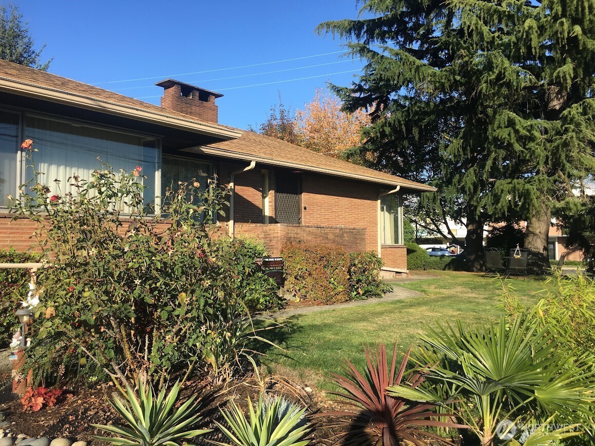 7767 Beacon Avenue Property Photo 1