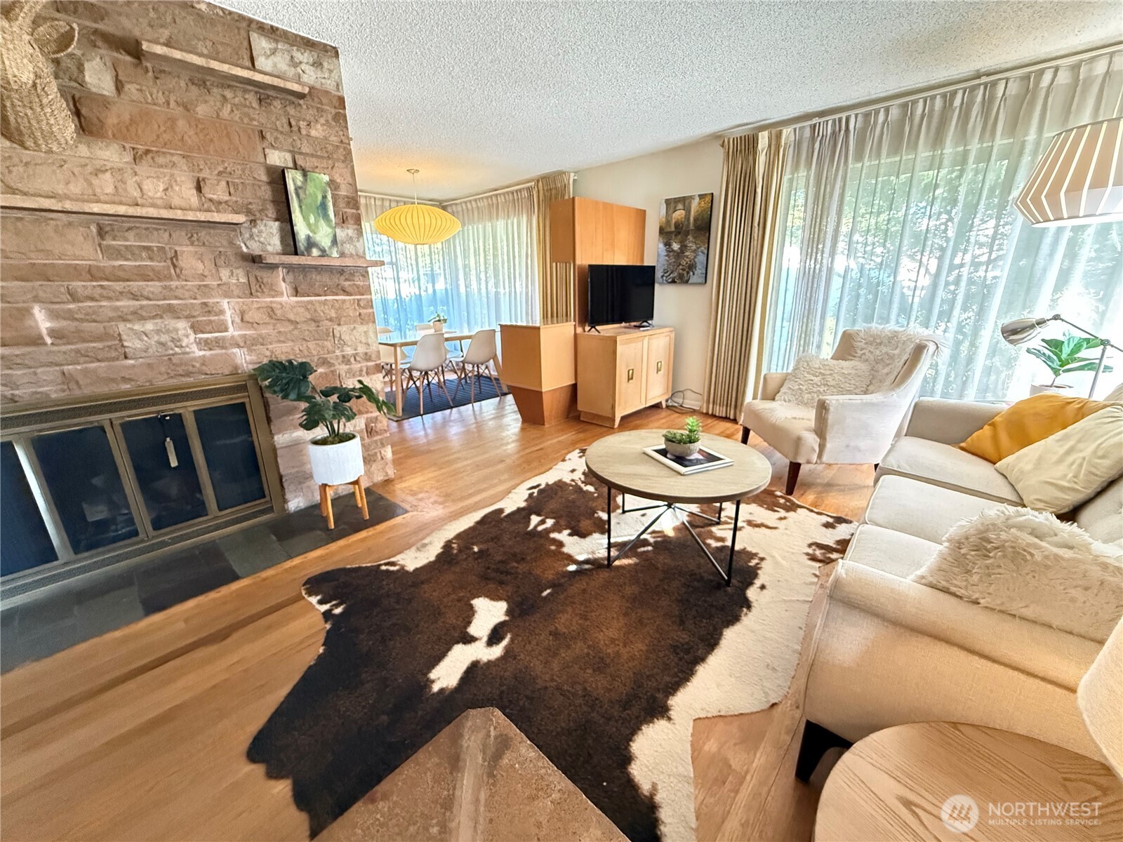 7767 Beacon Avenue Property Photo 7