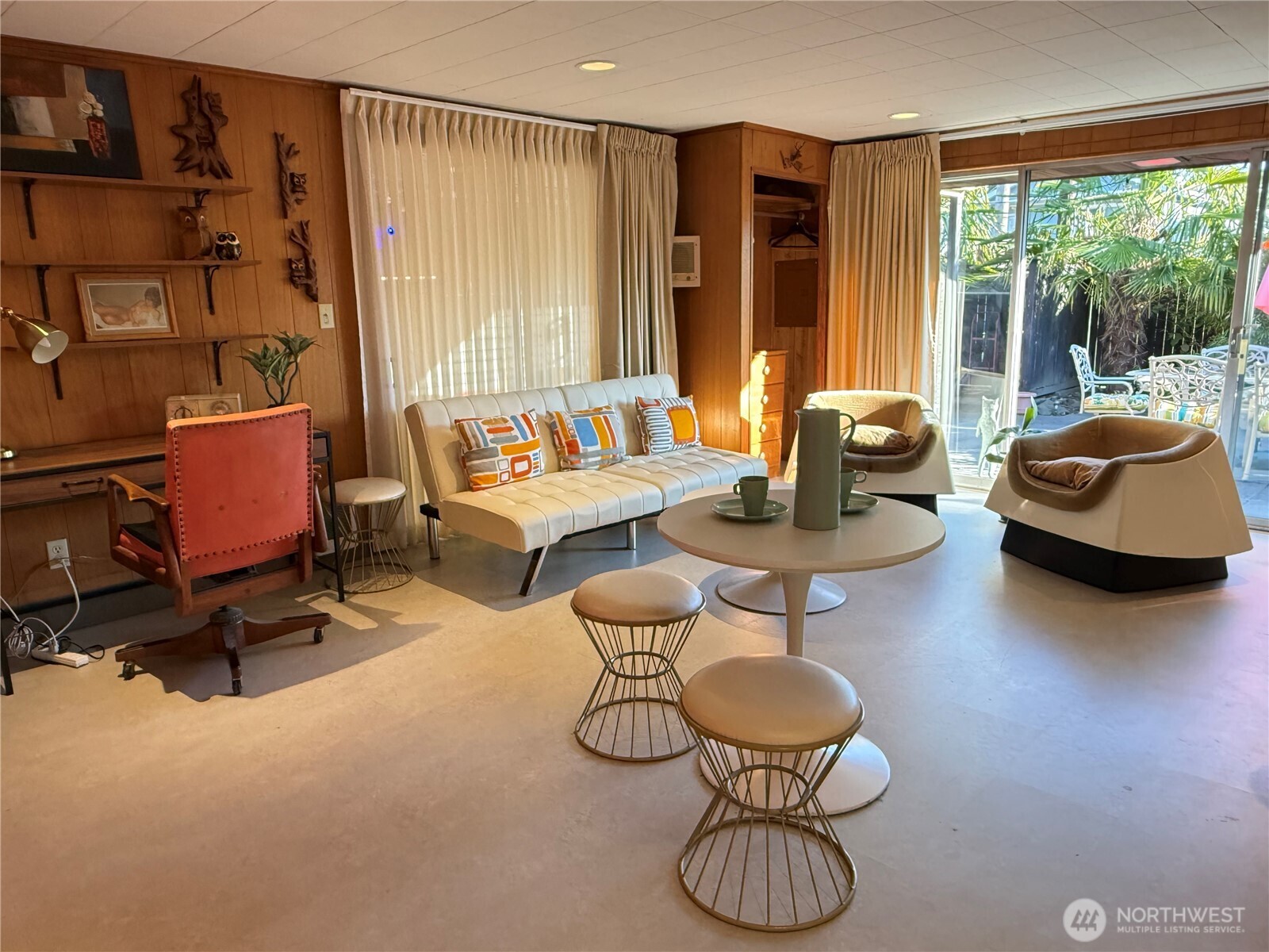 7767 Beacon Avenue Property Photo 27