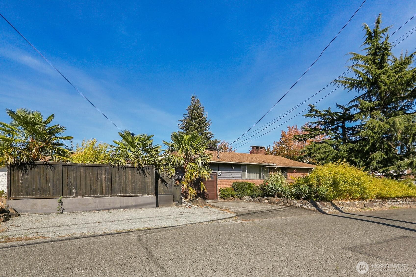 7767 Beacon Avenue Property Photo 40