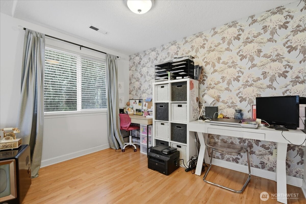 17103 Se 18th Street Property Photo 7