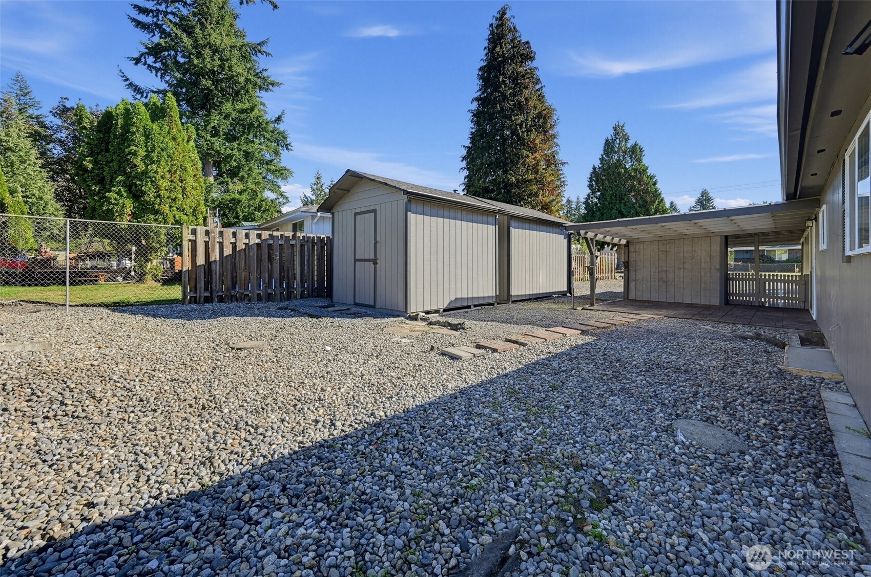 18806 Se 168th Street Property Photo 30