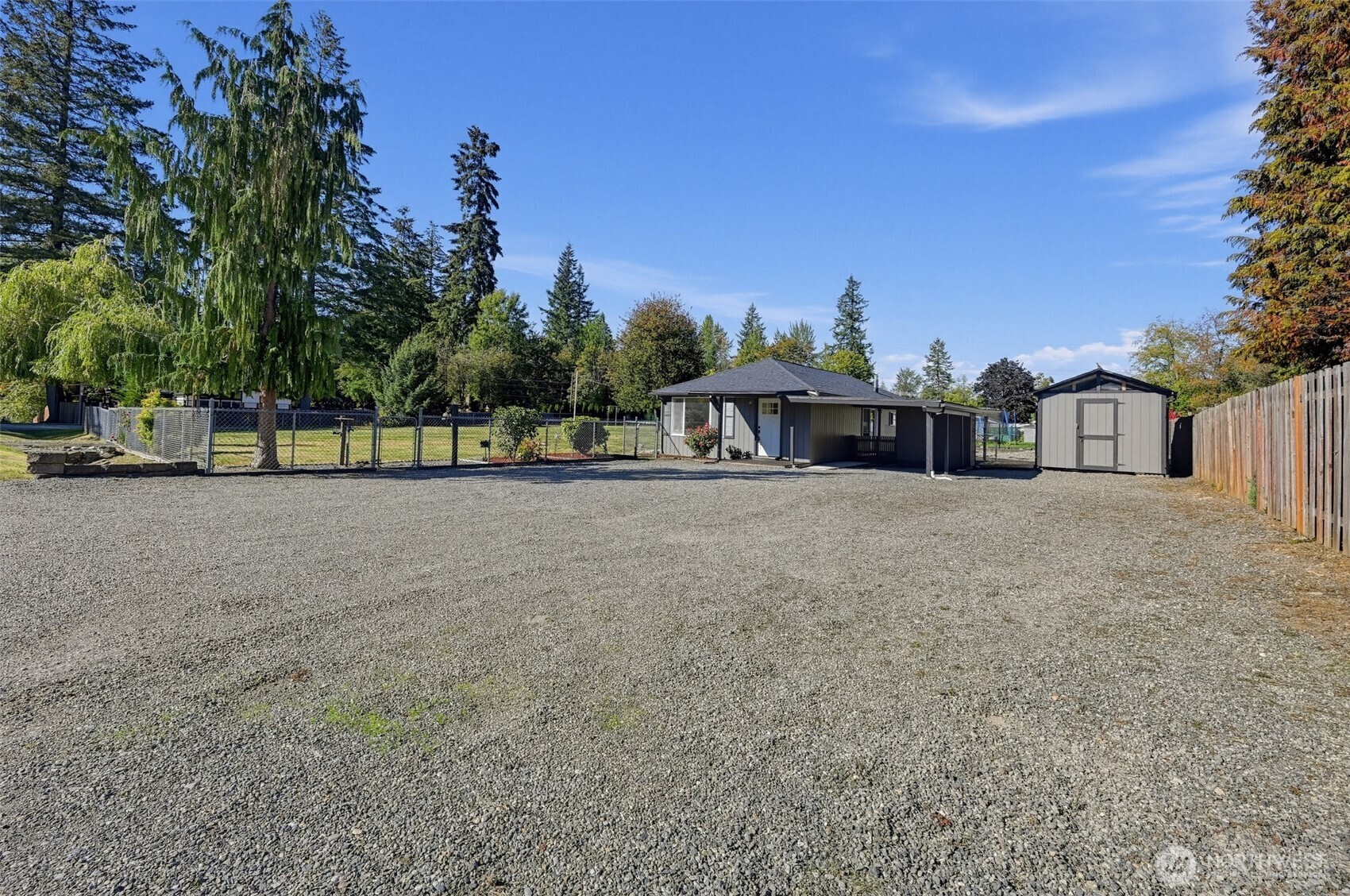 18806 Se 168th Street Property Photo 33