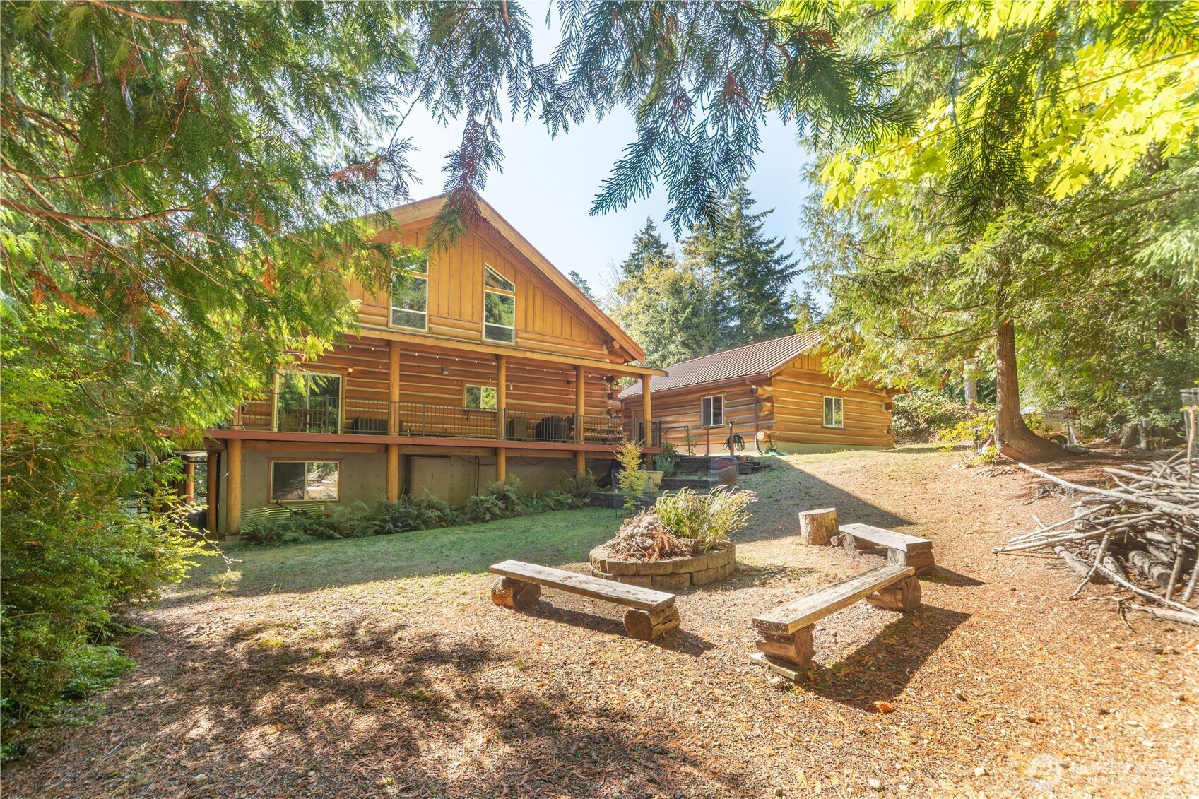 200 E Sea Vista Lane Property Photo 4