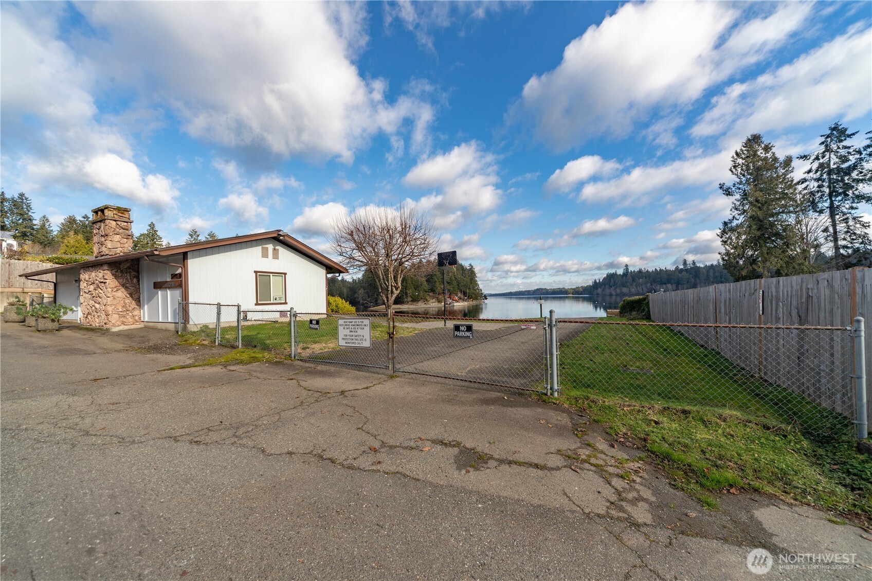 200 E Sea Vista Lane Property Photo 32