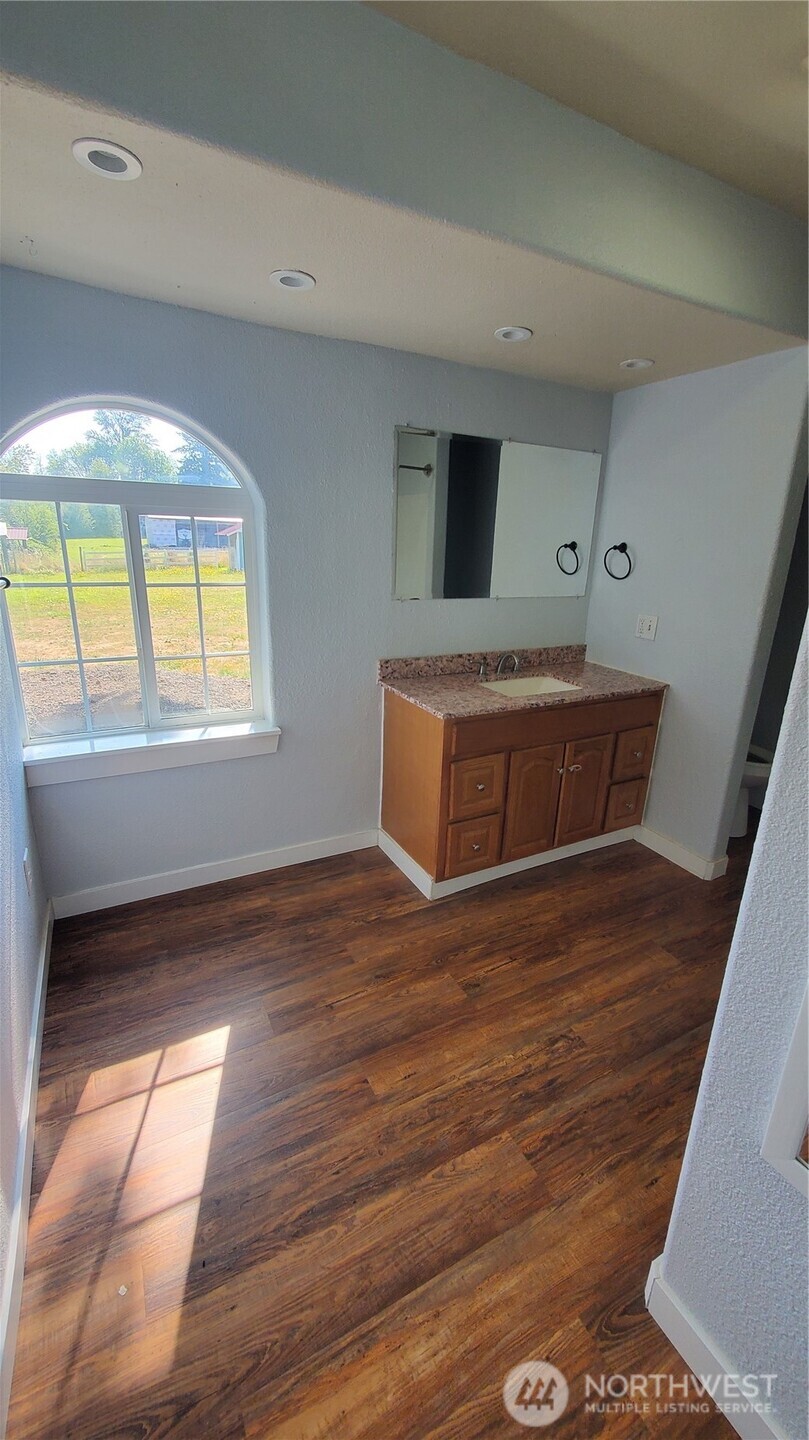 146 Godfrey Road Property Photo 3