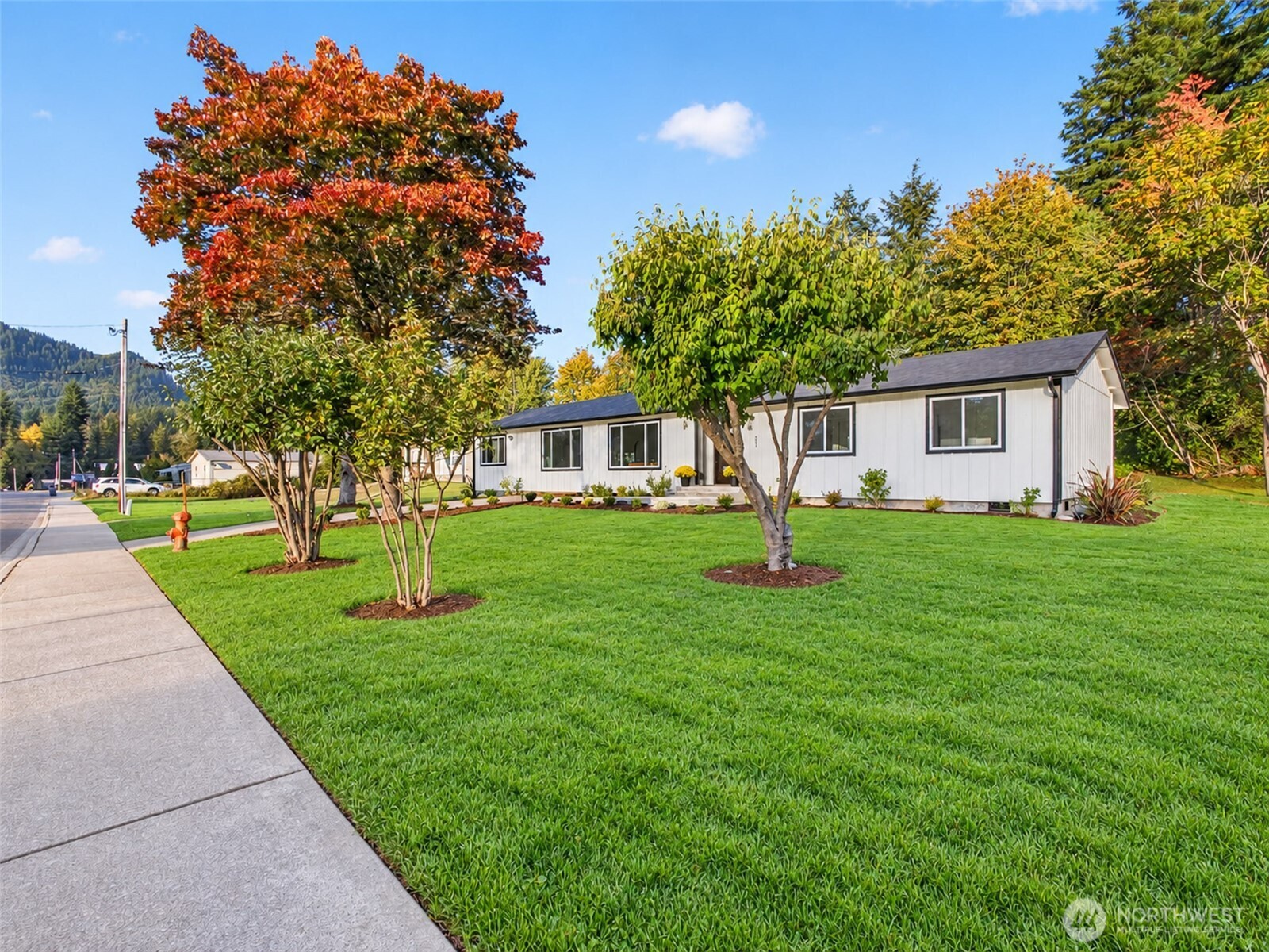 201 7th Street Property Photo 3