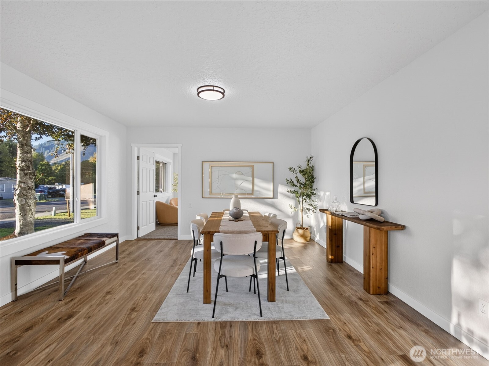 201 7th Street Property Photo 8