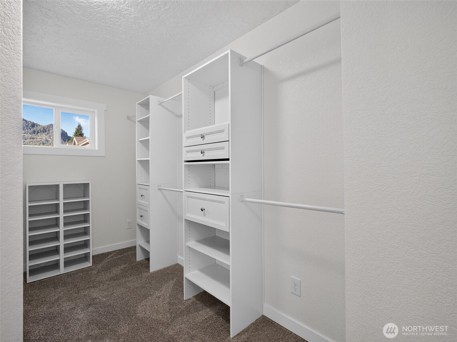 201 7th Street Property Photo 19