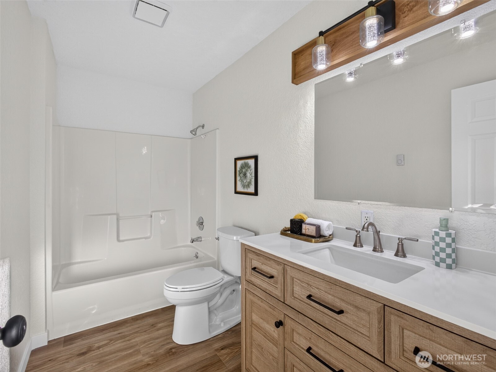 201 7th Street Property Photo 28