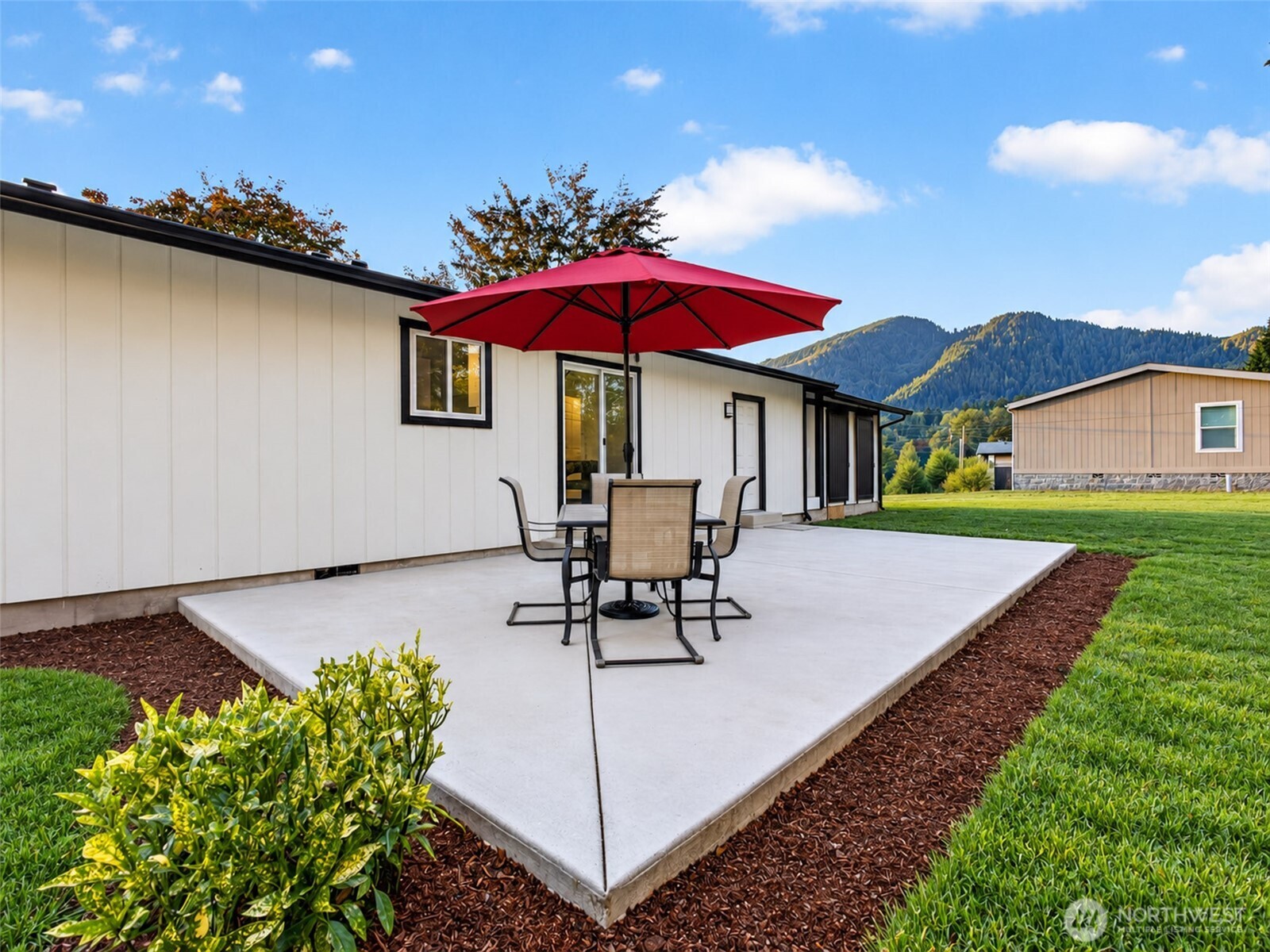 201 7th Street Property Photo 31