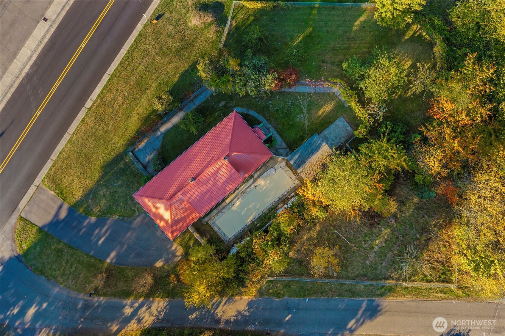 545 Eatonville Highway Property Photo 2