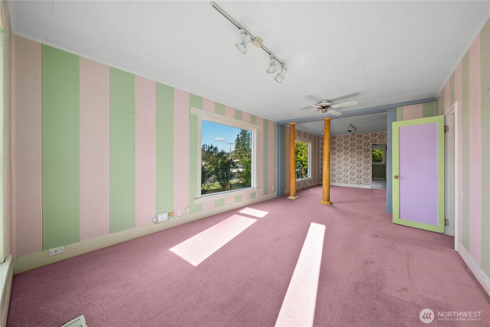 545 Eatonville Highway Property Photo 10