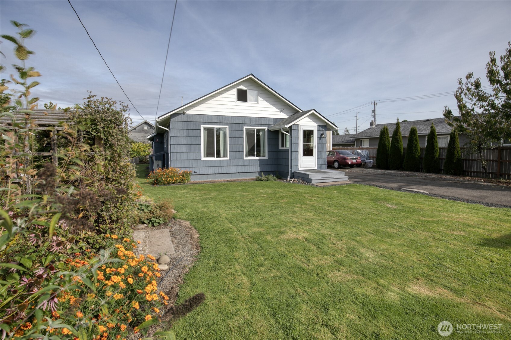 1108 Stockwell Street Property Photo 24
