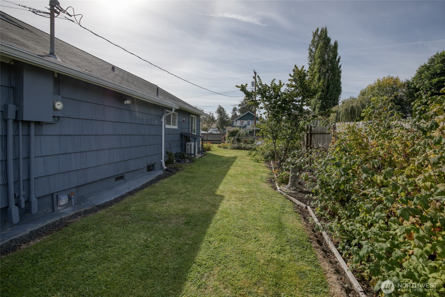1108 Stockwell Street Property Photo 28