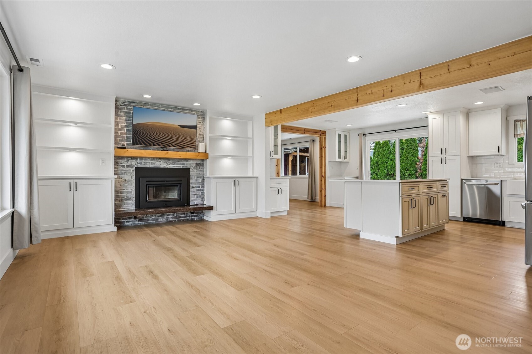 4427 131st Place Property Photo 2
