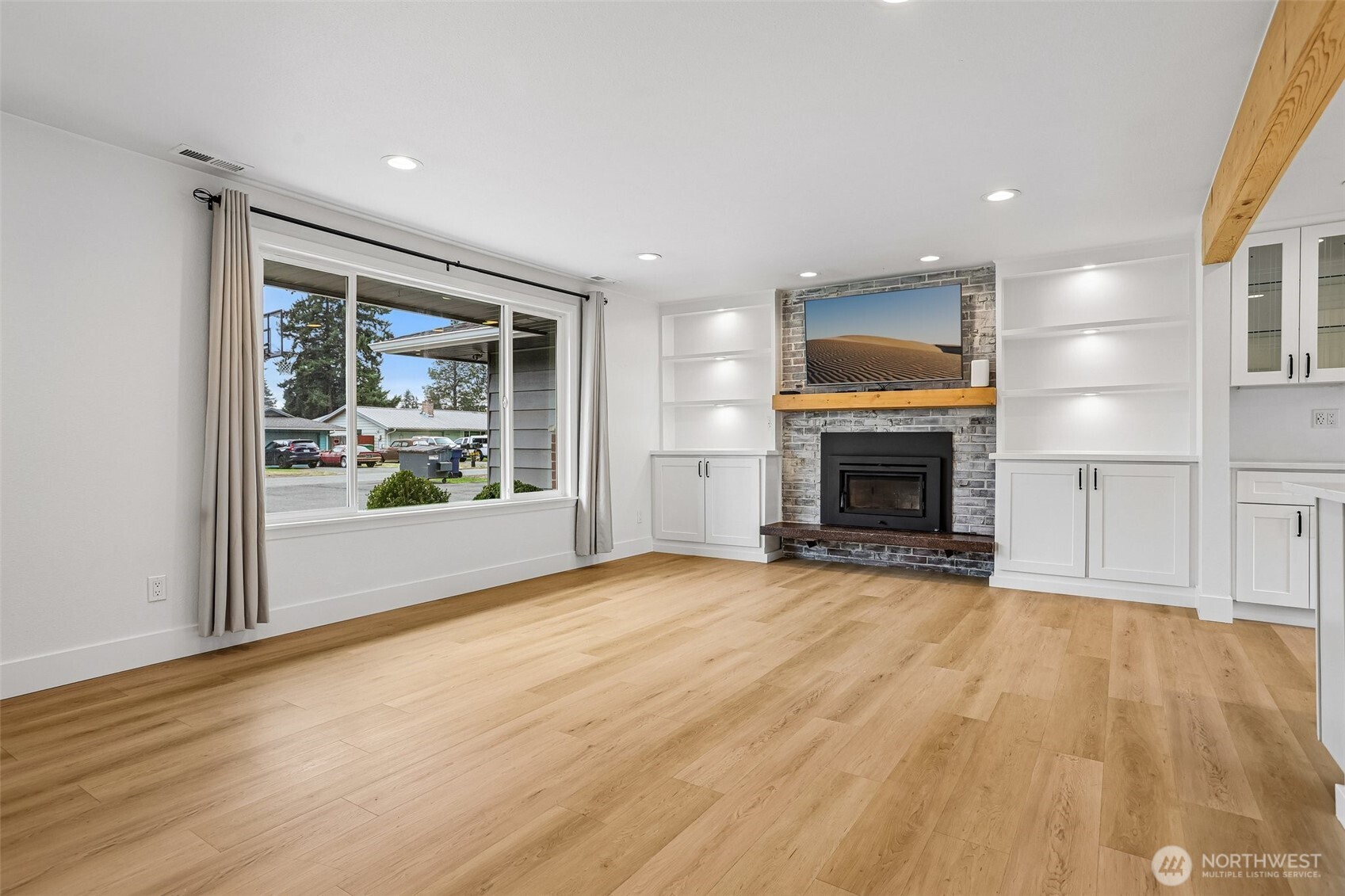 4427 131st Place Property Photo 3