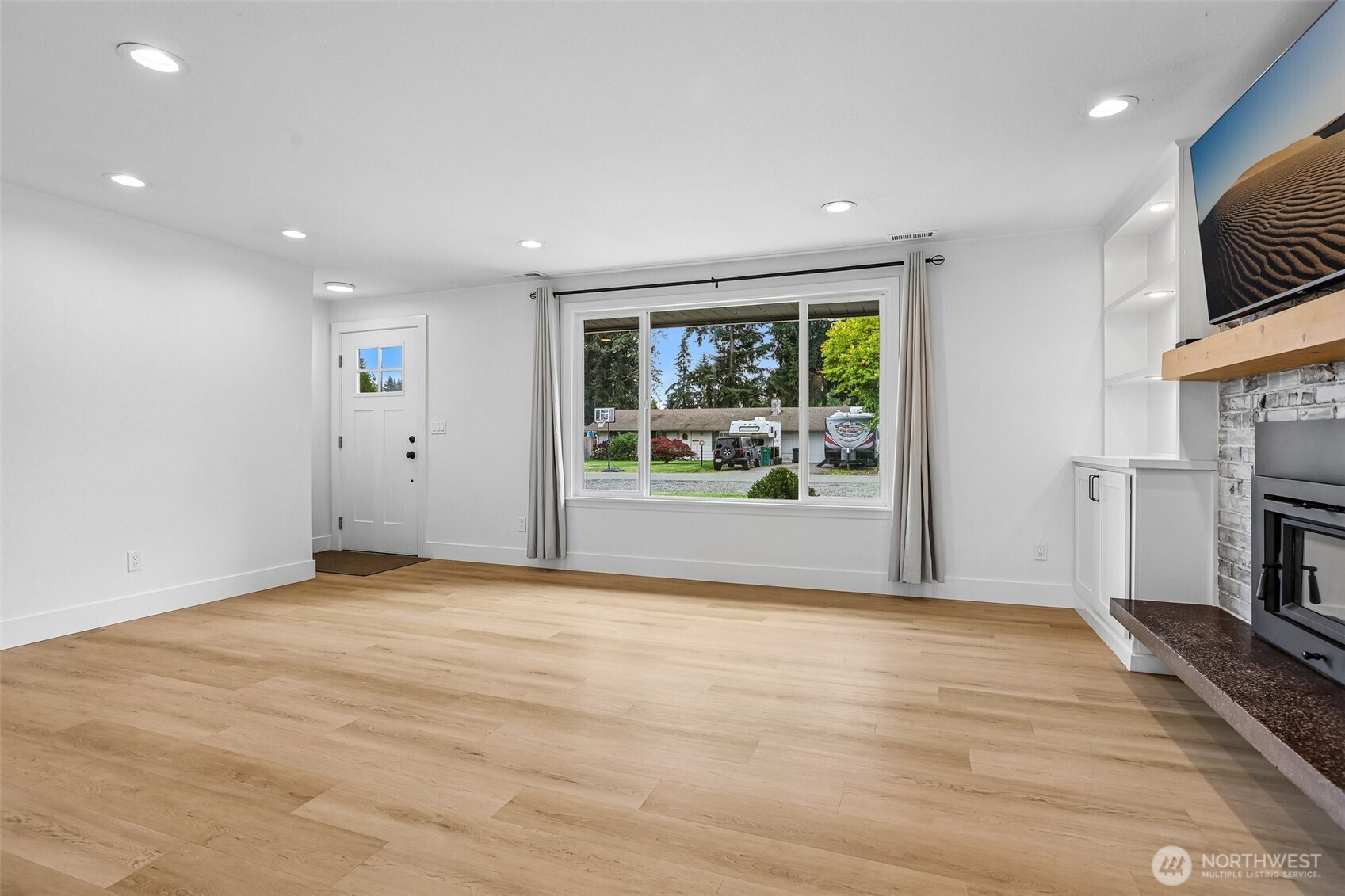 4427 131st Place Property Photo 4