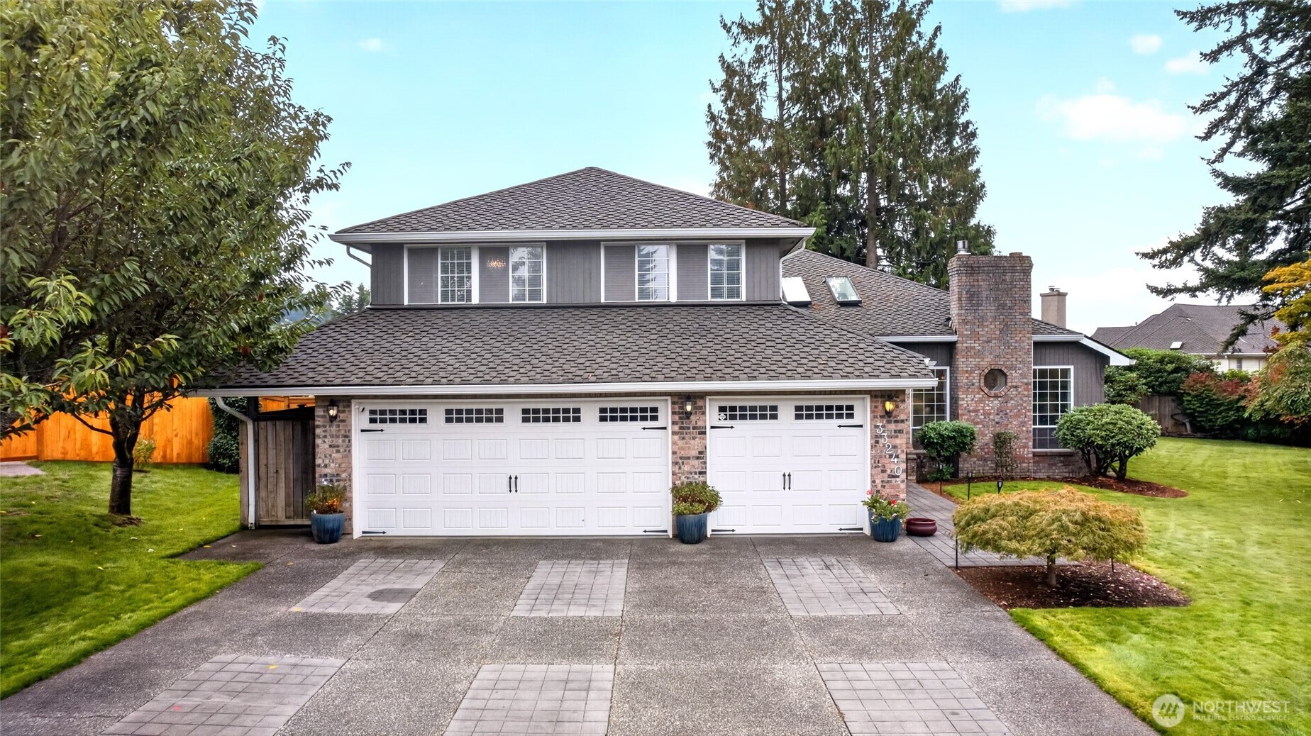 33240 2nd Place Property Photo 1
